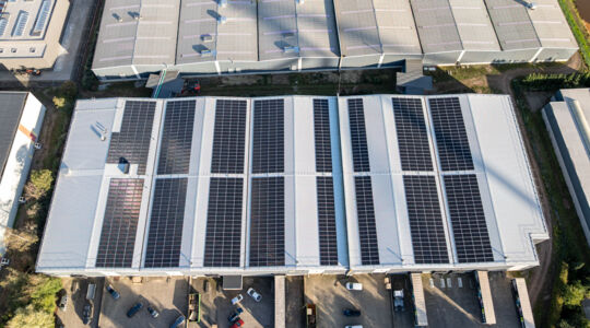 Smart Packaging Solutions instals 1,232 solar panels in Meer